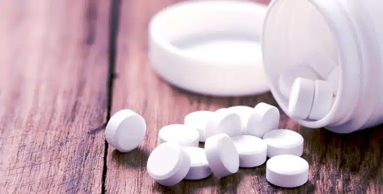 ترک کلونیدین و درمان وابستگی دارویی؛ راهنمای جامع بیماران ۱۴۰۴