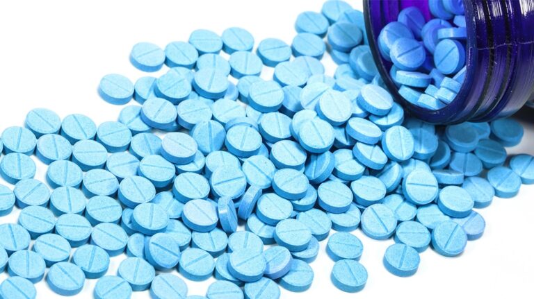 بهترین راه‌های درمان وابستگی به کلونازپام در خانه