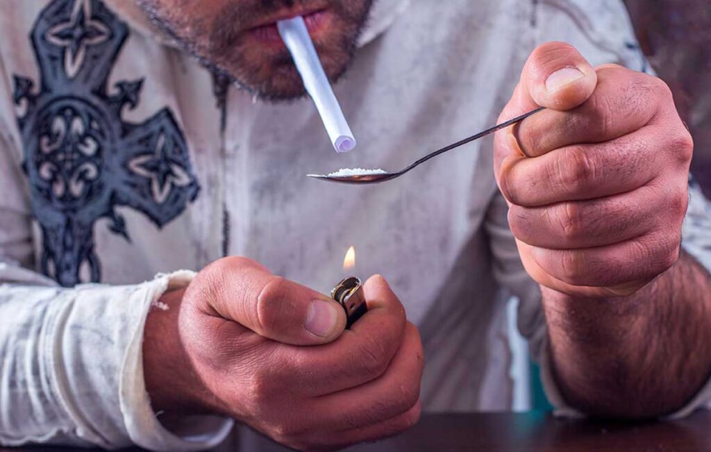 علائم و مراحل ترک کوکائین؛ از ولع مصرف تا رهایی کامل
